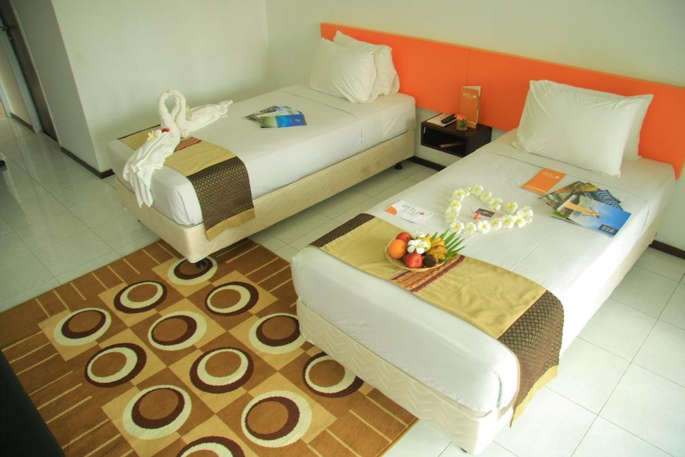 Grand Elty Krakatoa Hotel Kalianda Екстериор снимка