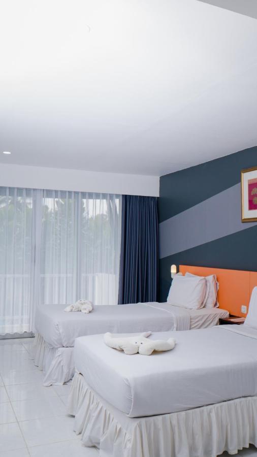 Grand Elty Krakatoa Hotel Kalianda Екстериор снимка