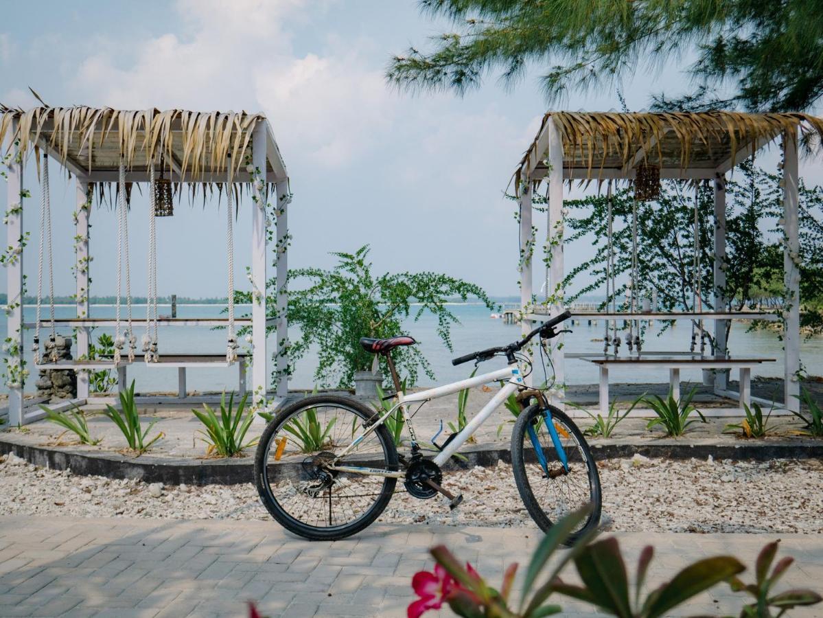 Grand Elty Krakatoa Hotel Kalianda Екстериор снимка