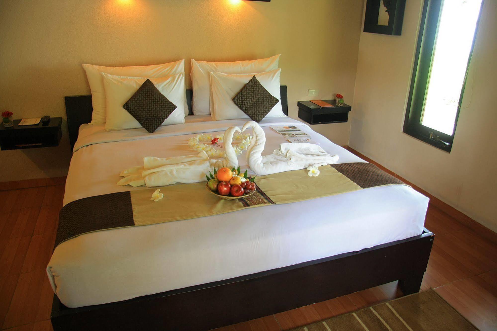 Grand Elty Krakatoa Hotel Kalianda Екстериор снимка